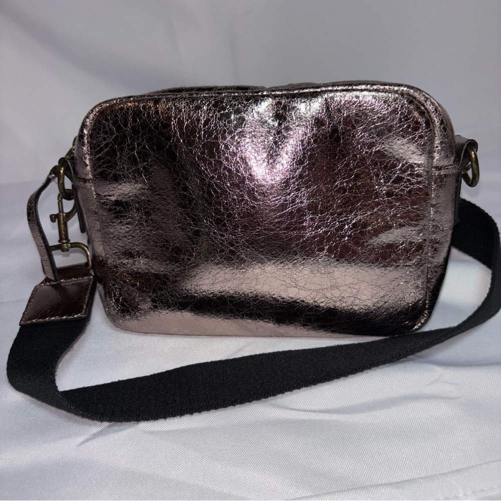 Universal Thread Camera Metallic Crossbody Bag - image 3